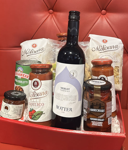 The Christmas Pantry Hamper (with red wine)